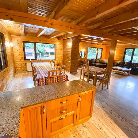 Holiday home Pensiunea La Rus I Si Ii